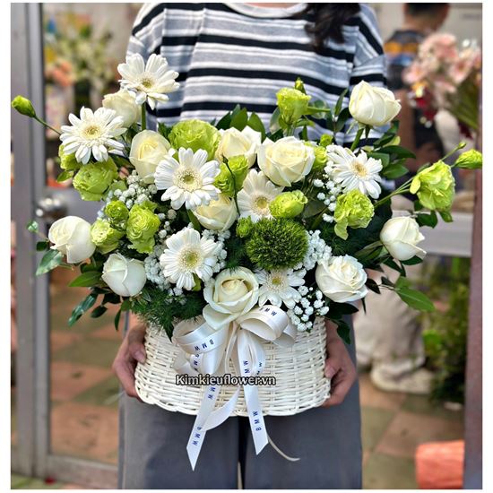 Giỏ hoa chúc mừng tone xanh lá - HG937