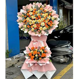 Kệ chúc mừng tone vàng cam - KH467