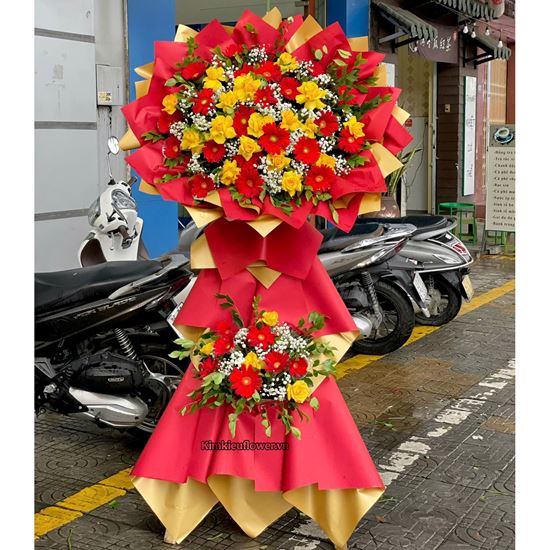 Kệ hoa chúc mừng tone đỏ vàng - KH473