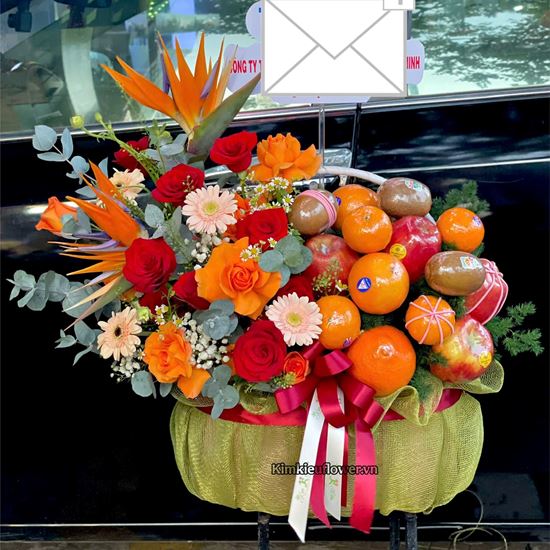 Giỏ hoa trái cây tone đỏ cam mix thiên điểu - HTC32