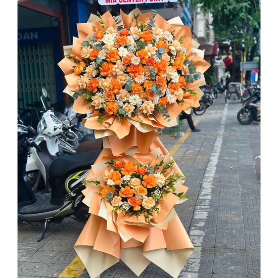 Kệ hoa chúc mừng tone cam - KH478