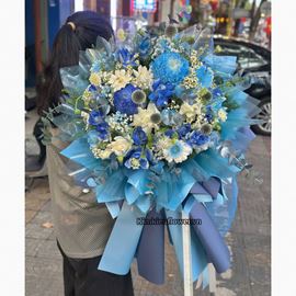 Bó hoa chúc mừng tone xanh dương mix cúc mẫu đơn - HB1007