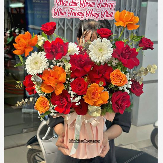 Giỏ hoa chúc mừng tone đỏ cam - HG943