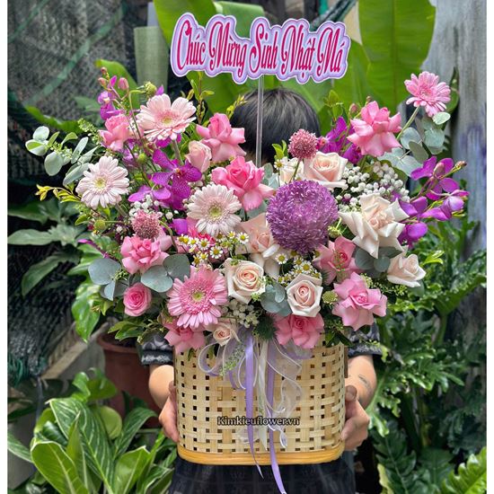 Giỏ hoa chúc mừng tone hồng tím mix cúc mẫu đơn - HG947
