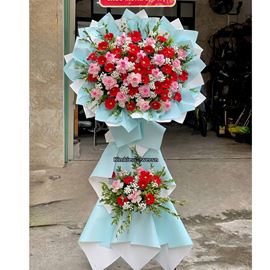 Kệ hoa chúc mừng tone đỏ hồng - KH484