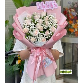 Bó hoa chúc mừng hồng kem - HB1069 Bó hoa chúc mừng hồng kem - HB1069