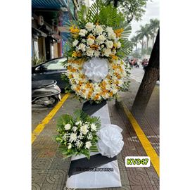 Picture of Vòng hoa chia buồn tone trắng vàng - KV347