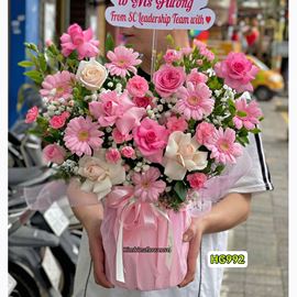 Picture of Giỏ hoa chúc mừng tone hồng - HG992