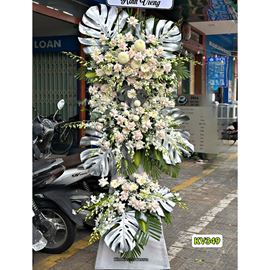 Picture of Kệ hoa chia buồn 3 tầng tone trắng kem - KV349