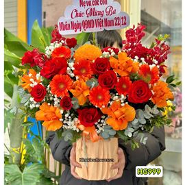 Picture of Giỏ hoa chúc mừng tone đỏ cam mix cúc mẫu đơn - HG999