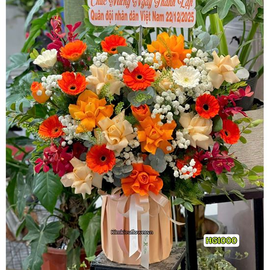Picture of Giỏ hoa chúc mừng tone vàng cam mix lan đỏ - HG1000