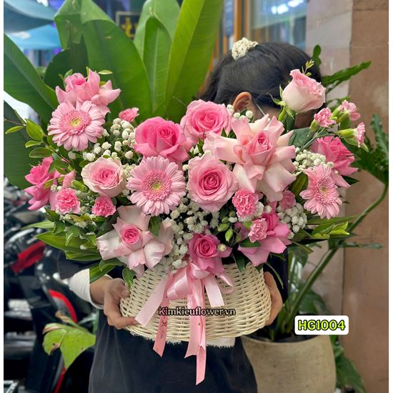 Picture of Giỏ hoa chúc mừng tone hồng - HG1004