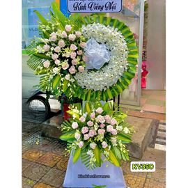 Picture of Vòng hoa chia buồn lan trắng mix hồng kem - KV350