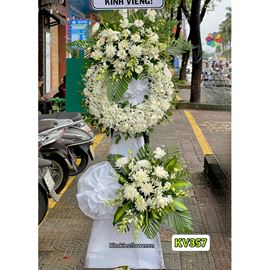 Picture of Vòng hoa chia buồn tone trắng - KV357