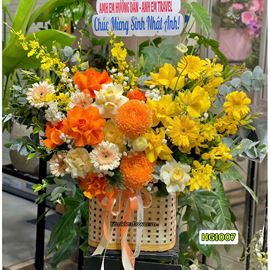 Picture of Giỏ hoa chúc mừng tone vàng cam - HG1007