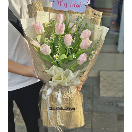 Picture of Bó hoa chúc mừng tulip hồng mix tana - HB1097