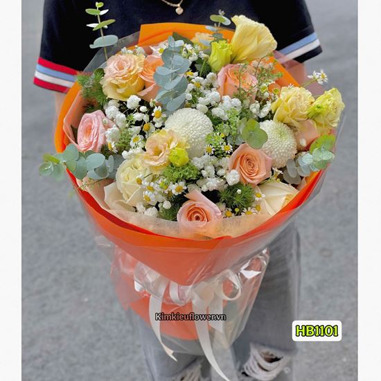 Picture of Bó hoa chúc mừng kiểu tròn tone vàng cam mix cúc pingpong - HB1101