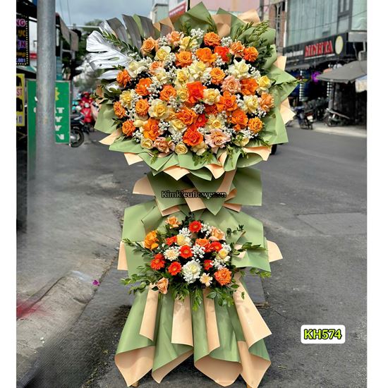 Picture of Kệ hoa chúc mừng tone vàng cam - KH574