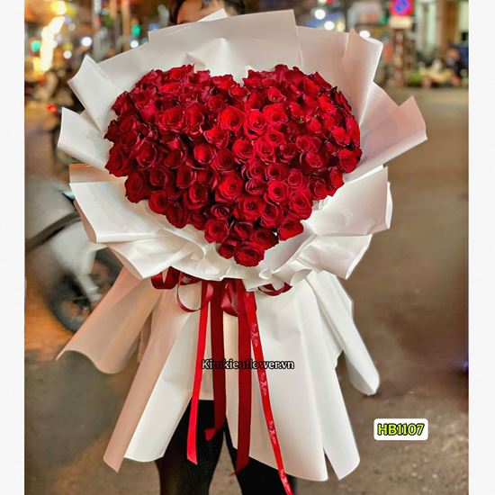 Picture of Bó hoa trái tim 101 hồng đỏ eku - HB1107