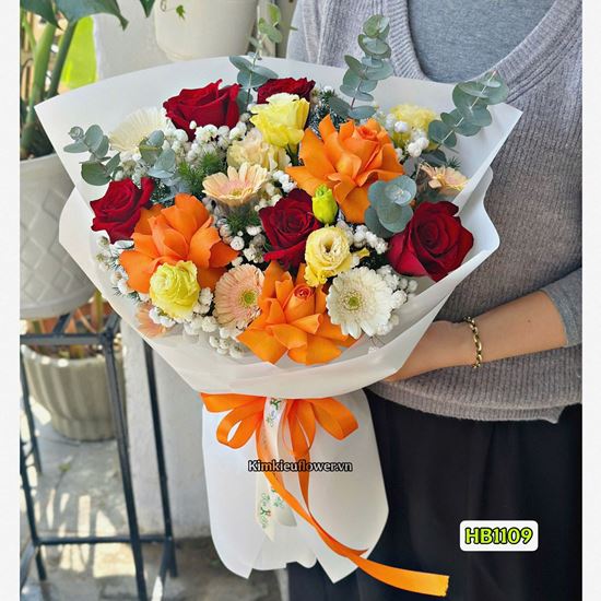 Picture of Bó hoa chúc mừng tone đỏ cam mix cát tường - HB1109