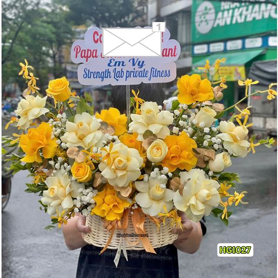 Picture of Giỏ hoa chúc mừng tone vàng - HG1027