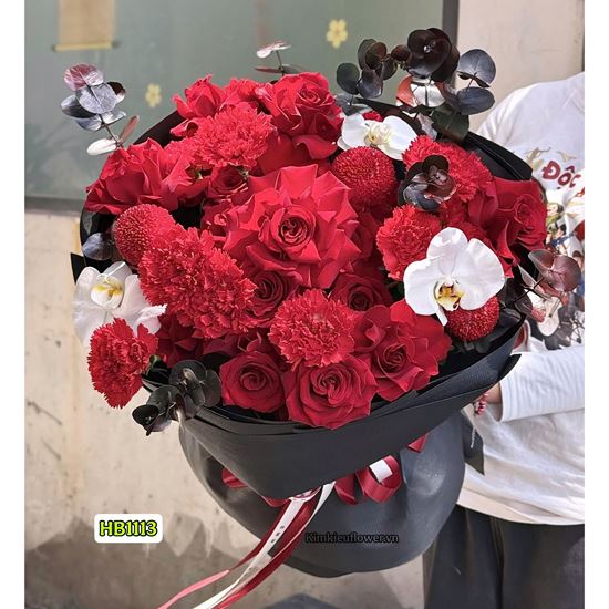 Picture of Bó hoa chúc mừng tone đỏ mix lan hồ điệp trắng - HB1113