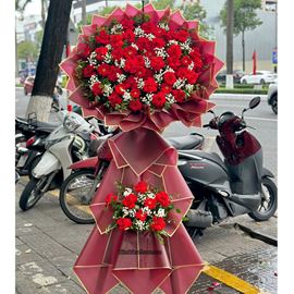 Kệ hoa chúc mừng tone đỏ - KH582