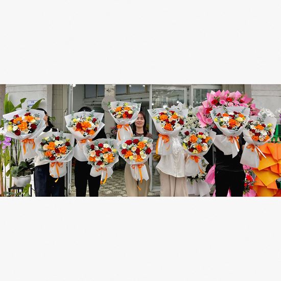 Picture of Bó hoa chúc mừng tone đỏ cam (1 bó) - BH17