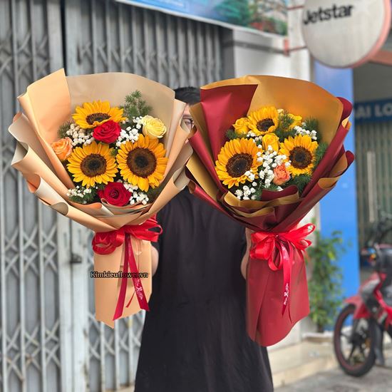 Picture of Bó hoa chúc mừng hướng dương mix hoa hồng (1 bó) - BH20