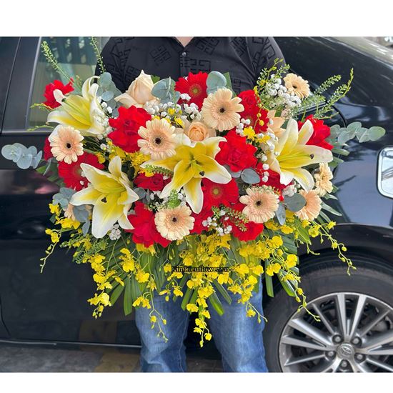 Picture of Bục phát biểu tone đỏ vàng mix hoa ly - ĐH69