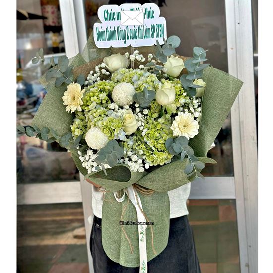 Picture of Bó hoa chúc mừng tone trắng xanh lá - HB1138