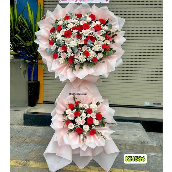 Picture of Kệ hoa chúc mừng tone đỏ kem - KH586