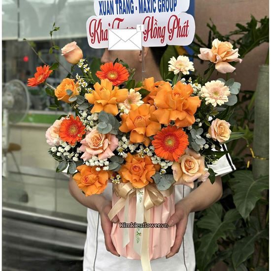 Picture of Giỏ hoa chúc mừng tone cam mix cúc tana - HG1039