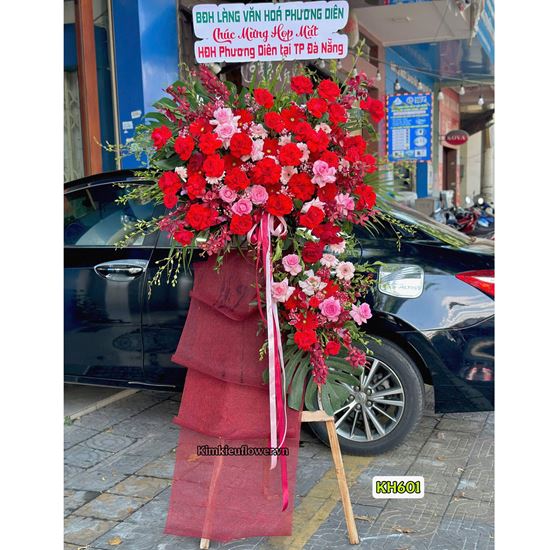 Picture of Kệ hoa chúc mừng tone đỏ hồng - KH601