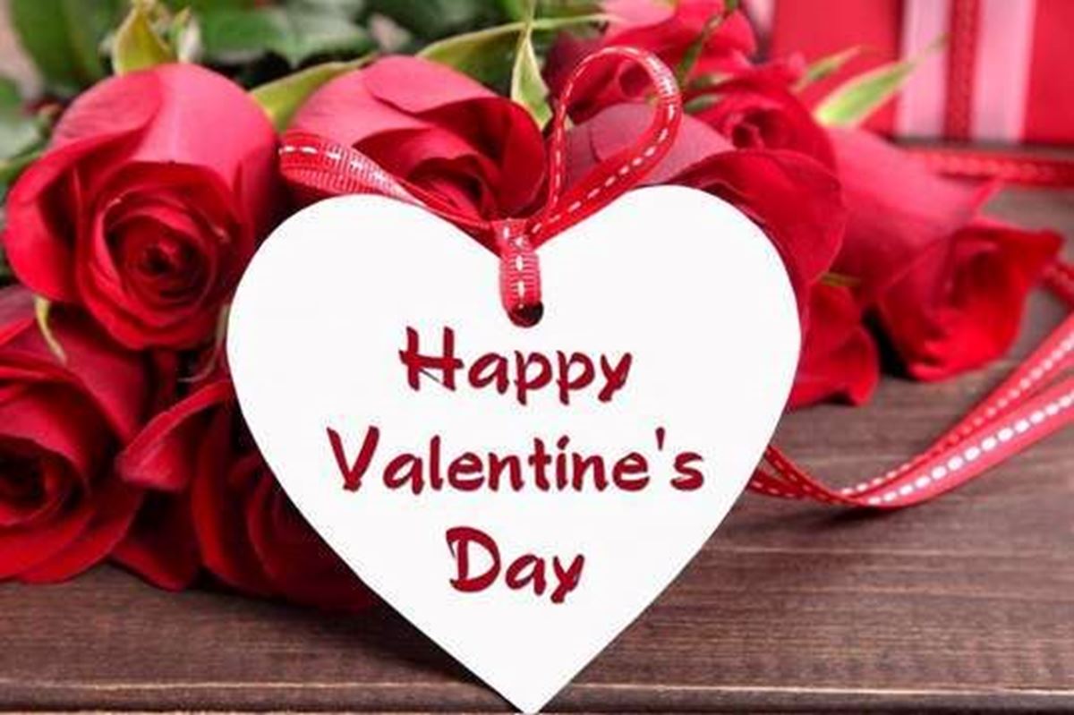 Tại sao nên đặt hoa ngày 14/2 sớm