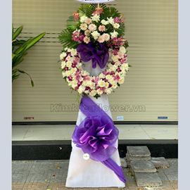 Vòng hoa viếng hồng trắng, lan tím-KV47