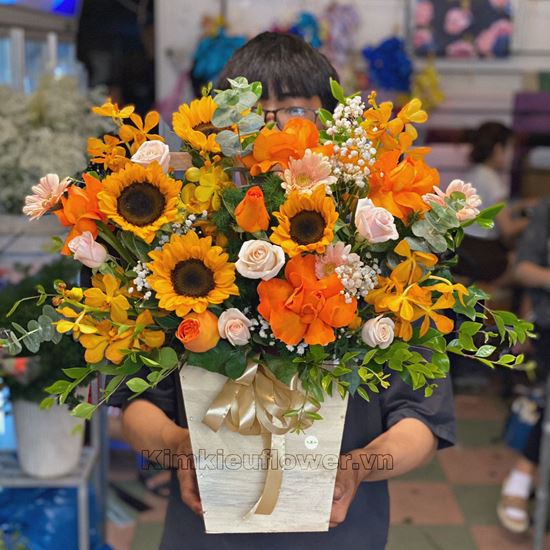 Giỏ hoa hướng dương, hồng cam - HG340