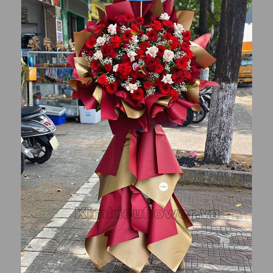 Kệ hoa hồng đỏ, đồng tiền - KH118