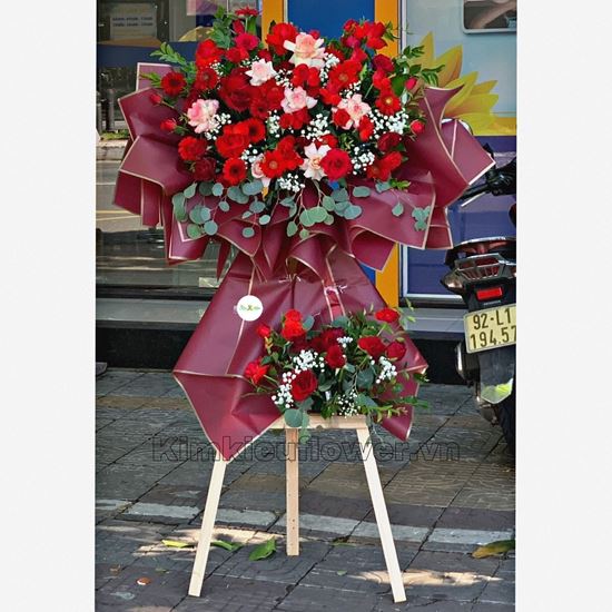 Kệ hoa hồng đỏ, hỷ viền - KH133