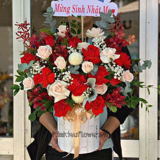 Giỏ hoa hồng đỏ, pingpong - HG378