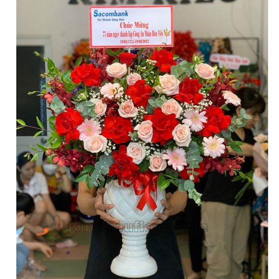 Bình hoa hồng, lan đỏ - BI210