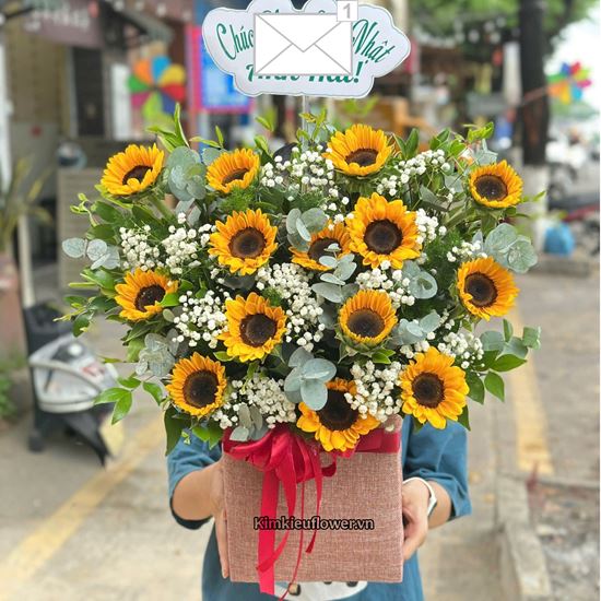 Picture of Giỏ hoa chúc mừng hướng dương - HG1078