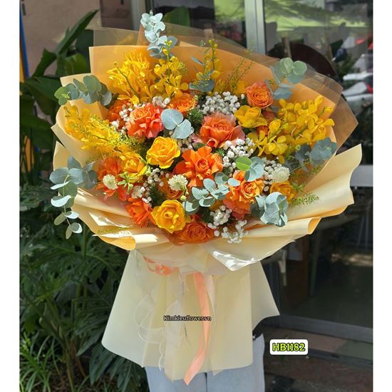 Picture of Bó hoa chúc mừng tone vàng cam - HB1182