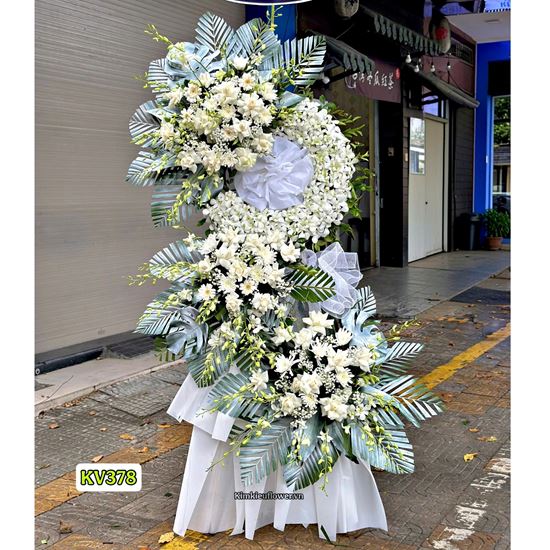 Picture of Vòng hoa chia buồn tone trắng - KV378