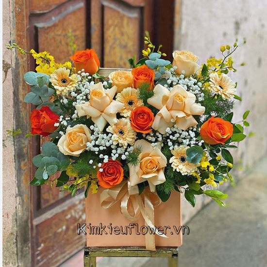 Giỏ hoa hồng cam, lan vũ nữ - HG395