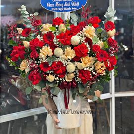 Bình hoa hồng, lan đỏ - BI218