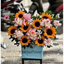 Giỏ hoa hướng dương, hoa hồng - HG411