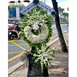 Vòng hoa viếng cúc, lan trắng - KV129