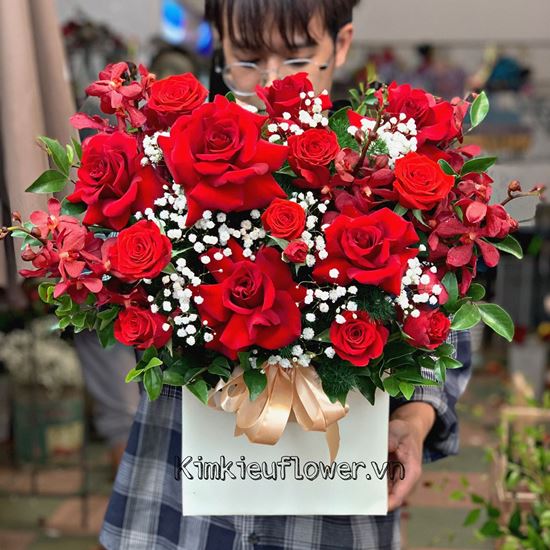 Giỏ hoa hồng đỏ , lan đỏ - HG507