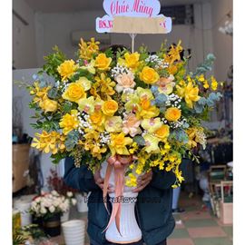 Bình hoa hồng , lan hồ điệp - BI232